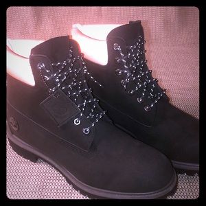 Need to get rid of some shoes.